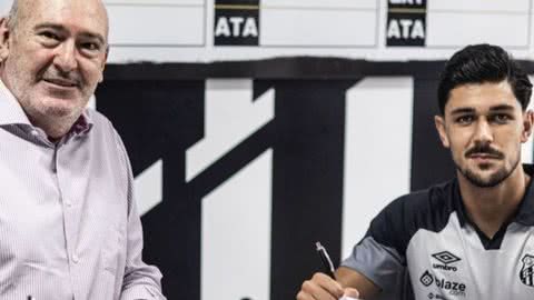 Basso já passou pelo Real Sport Club, até chegar ao Arouca, no país Europeu. - Imagem: reprodução redes sociais