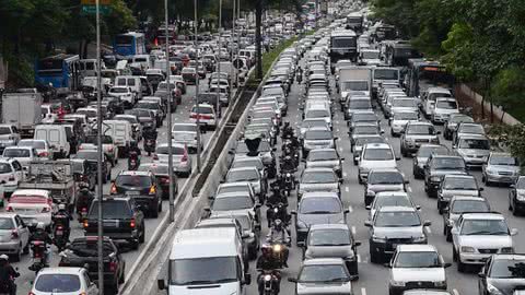 Trânsito em SP. - Imagem: Reprodução | UOL