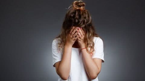 Guarujá terá palestras sobre prevenção ao suicídio a partir desta quinta-feira - Imagem: reprodução Freepik