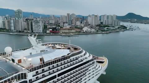 Seis de cada 10 cruzeiristas passam pelo Porto de Santos - Imagem: Prefeitura de Santos