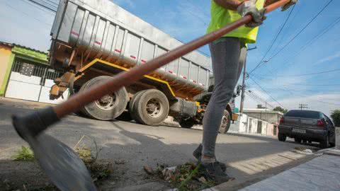 Mutirão de limpeza recolhe 561 toneladas de resíduos em Praia Grande - Imagem: Reprodução/Prefeitura de Praia Grande