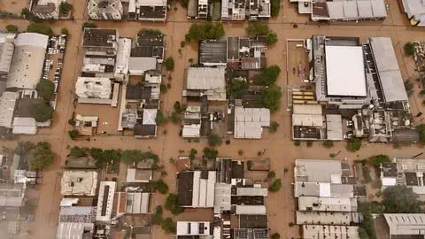As consequências legais para aqueles que produzem fake news no Rio Grande do Sul são severas - Imagem: Redes Sociais