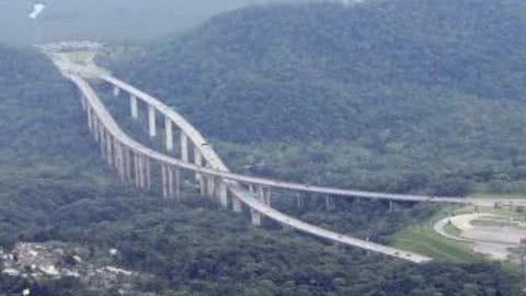 Imagem geral da Rodovia Imigrandes - Imagem: Reprodução/ CNN Brasil