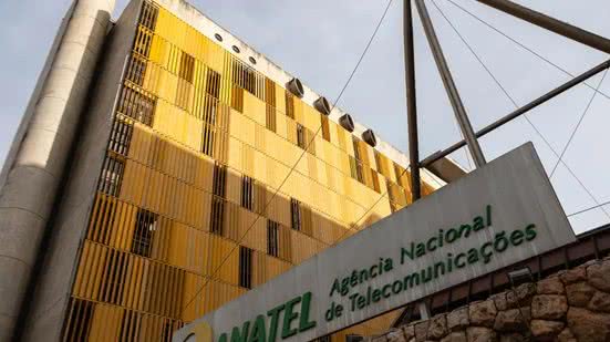 Anatel notifica operadoras para liberar o acesso a rede social X - Imagem: Reprodução/ André Luís Pires de Carvalho/ Agência Brasil