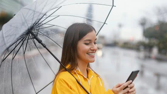 A primavera segue com predomínio da nebulosidade - Imagem: Freepik