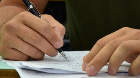 Concursos com salário de até R$ 30 mil está com inscrições abertas para o litoral de SP - Imagem: Reprodução/ Agência Brasil