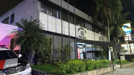Delegacia Sede de Guarujá - Imagem: Reprodução/Luciana Moledas/G1