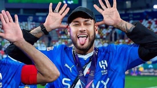 Neymar começará o jogo contra o AI-Ain no banco de reservas - Imagem: Twitter/ @LucaVaran