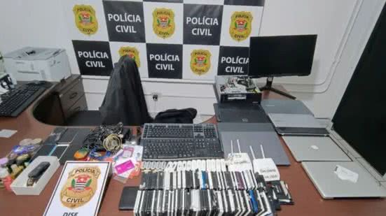 Polícia invade base de operações fraudulentas no litoral de São Paulo - Imagem: Divulgação/ Polícia Civil