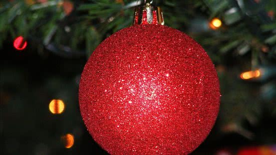 Curso gratuito oferece técnicas de confecção de enfeites - Imagem: Reprodução / Wikipedia