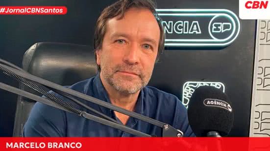 O jornal da CBN Santos ocorre das 9h ao 12h, em 97.3 FM - Imagem: CBN Santos