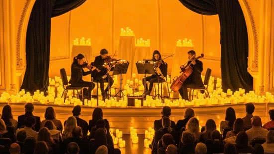 Cenários contam com suave luz de milhares de velas - Imagem: instagram/ @candlelight.concerts