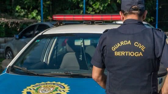 O homem possui histórico relacionado ao tráfico de drogas e está sujeito a medidas cautelares - Imagem: Reprodução/PMB