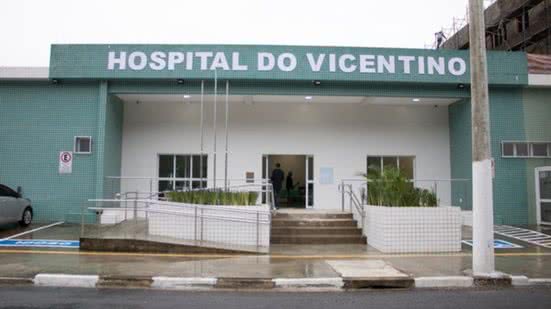 Hospital onde o ex-policial se encontra internado - Imagem Reprodução/Prefeitura Municipal de São Vicente