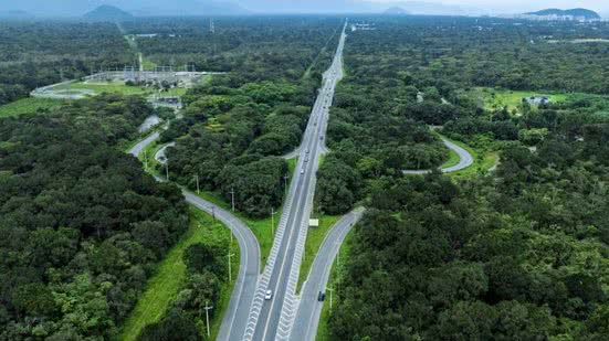 Bloqueios da Doutor Manoel Hyppólito Rego ocorrem na altura de São Sebastião, do km 115 ao 1120 - Imagem: Divulgação/ Gabriel Pacífico/ Costa Norte