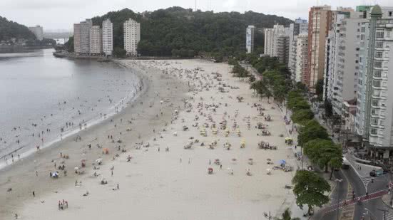 Praia do Perequê - Imagem: Reprodução/Alberto Marques/Arquivo A Tribuna Jornal