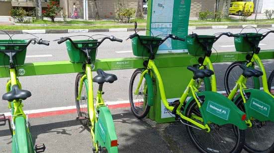 Sistema Bike Santos já faz parte da rotina de muitos santistas - Imagem: Prefeitura de Santos