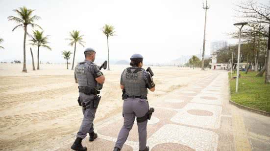 Com mandados cumpridos em Mongaguá e Itanhaém, a operação visa desmantelar uma rede de fraudes bancárias em andamento - Imagem: Reprodução/ SSP