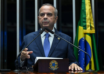 Marinho defende CPMI do INSS — Senado Notícias