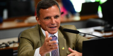 Projeto que proíbe saída temporária de criminosos reincidentes vai à CCJ — Senado Notícias