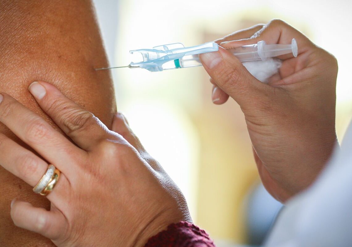 Rio de Janeiro apresenta queda nos casos de internações por covid-19