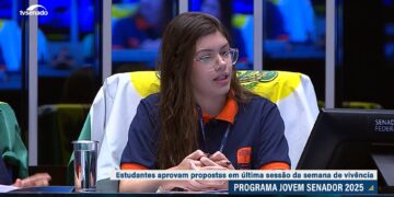 ‘Jovens senadores’ aprovam propostas na última sessão da edição 2025 — Senado Notícias