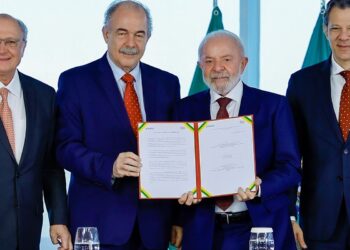 Governo anuncia R$ 12 bi de crédito para inovação da indústria 4.0