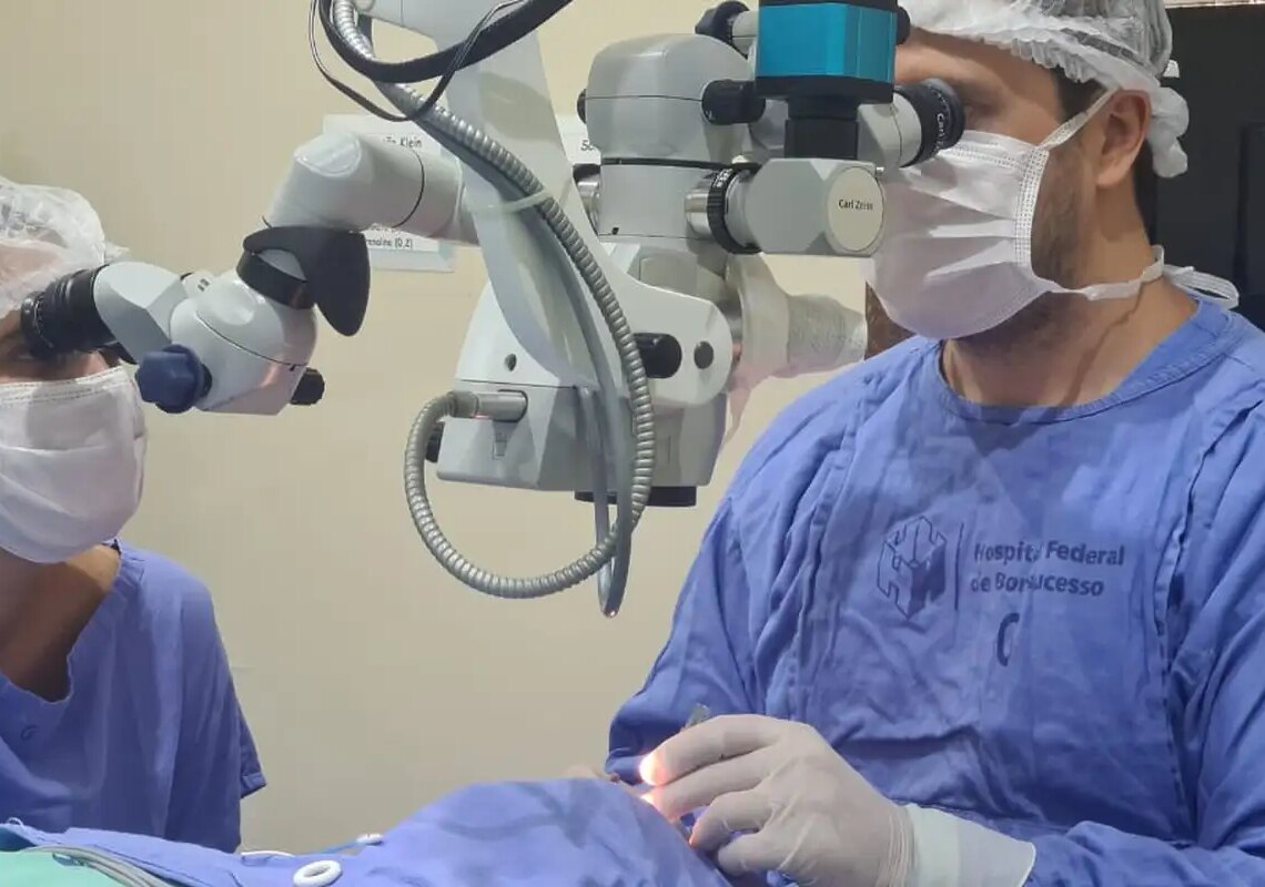 Tempo de espera por transplante de córnea no Brasil dobra em 10 anos