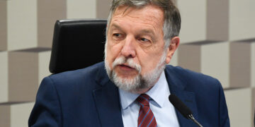 CDH debate oferta de medicamento a pacientes com Atrofia Muscular Espinhal tipo 3 — Senado Notícias