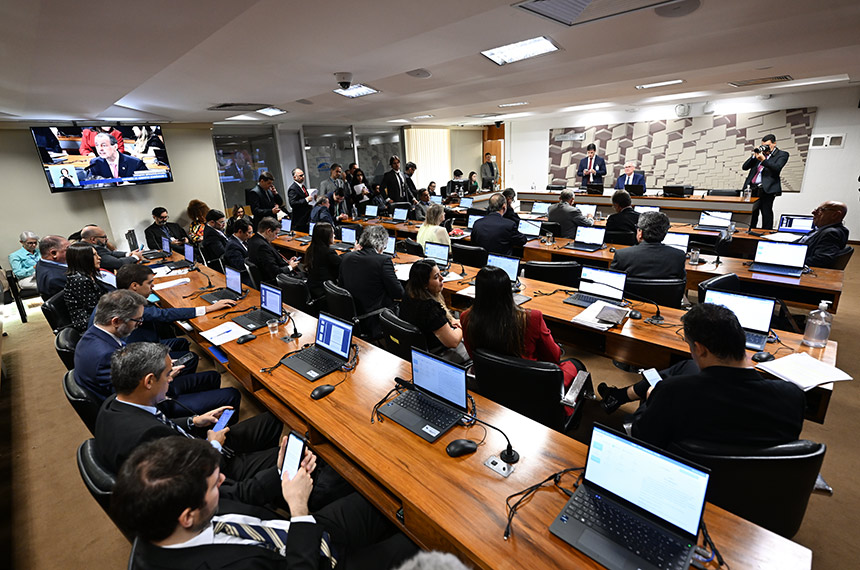 CAE vota autorizações para operações de crédito externo — Senado Notícias