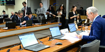 CAE autoriza Sergipe a contratar empréstimo de US$ 53,6 milhões para programa digital — Senado Notícias