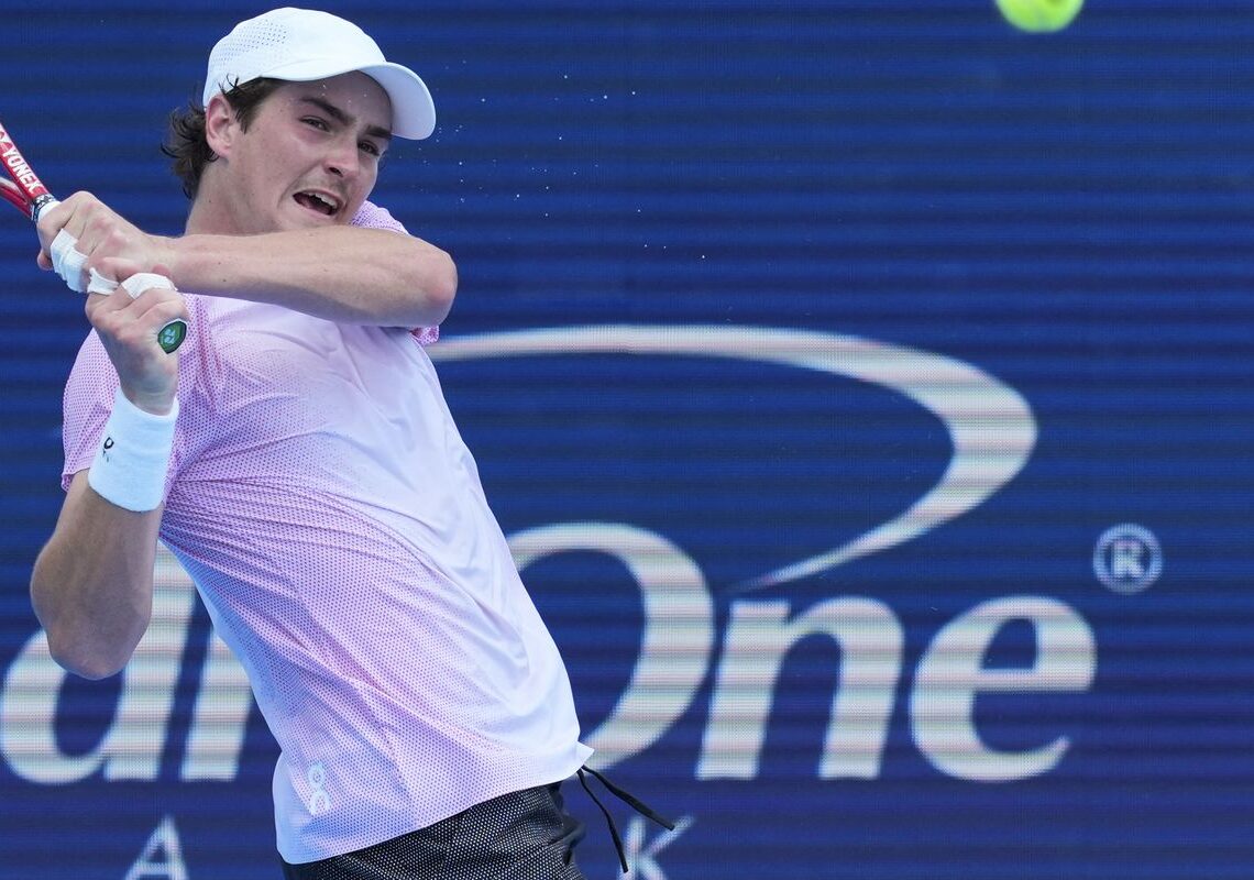 João Fonseca vence estreia contra sérvio e vai à 2ª rodada do US Open