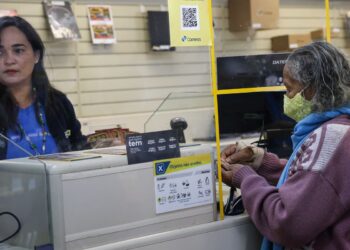 Pagamentos com cartão estão indisponíveis para serviços dos Correios