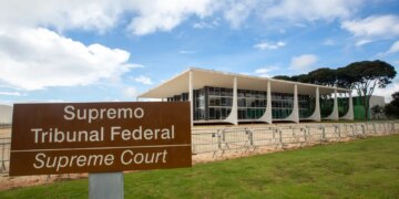 Base do governo na Câmara vai ao STF contra PEC da Blindagem