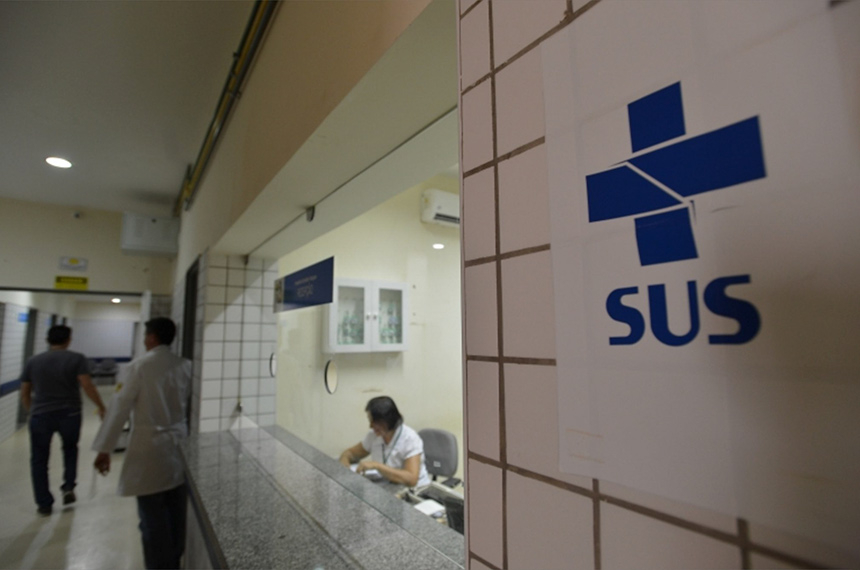 Sancionada lei que amplia até dezembro prazo para uso de recursos da saúde — Senado Notícias