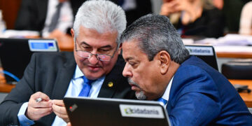 CAS retoma debate sobre exame de proficiência médica — Senado Notícias