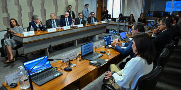 Tributação de investimentos será debatida em comissão de MP na quarta — Senado Notícias