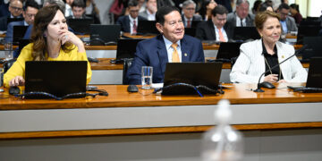 Avança regulamentação da profissão de tecnólogo em engenharia e agronomia — Senado Notícias