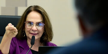 CDH aprova derrubar norma que proíbe comunidade terapêutica de tratar crianças — Senado Notícias