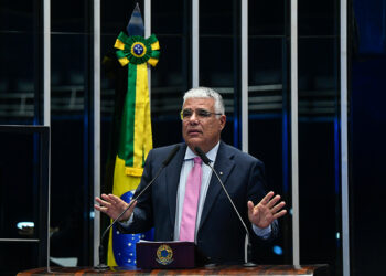 no 7 de Setembro, brasileiros pediram por perdão, paz e democracia verdadeira — Senado Notícias