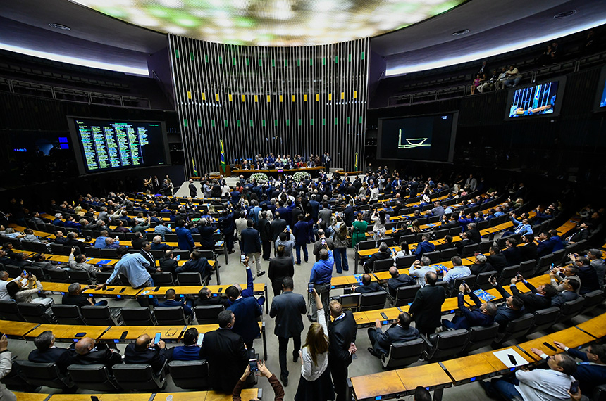 Promulgada emenda que limita pagamento de precatórios; veja novas regras — Senado Notícias
