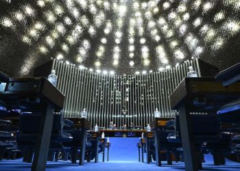 Atualizações em convenção de segurança no mar seguem para promulgação — Senado Notícias