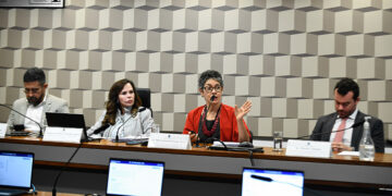 Critérios de distribuição do Fundeb podem ser aprimorados, dizem debatedores — Senado Notícias