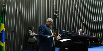 Senado aprova ações para vulneráveis dentro da política de prevenção ao suicídio — Senado Notícias