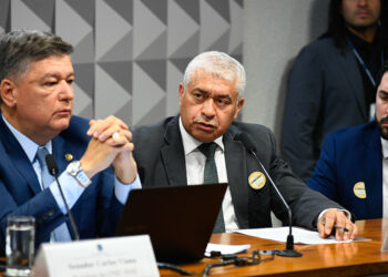 Presidente da CPMI do INSS decreta prisão em flagrante de Rubens Oliveira Costa — Senado Notícias