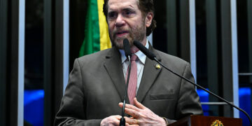 CDH vai ao Amazonas para apurar ação da Polícia Federal contra garimpo — Senado Notícias