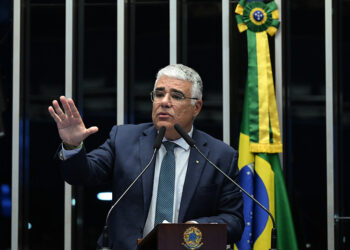 ‘Por que não anistiar agora quem nem sequer pegou em armas?’ — Senado Notícias