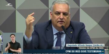 Relator da CPMI pede prisão de depoente por ocultação de documentos — Senado Notícias