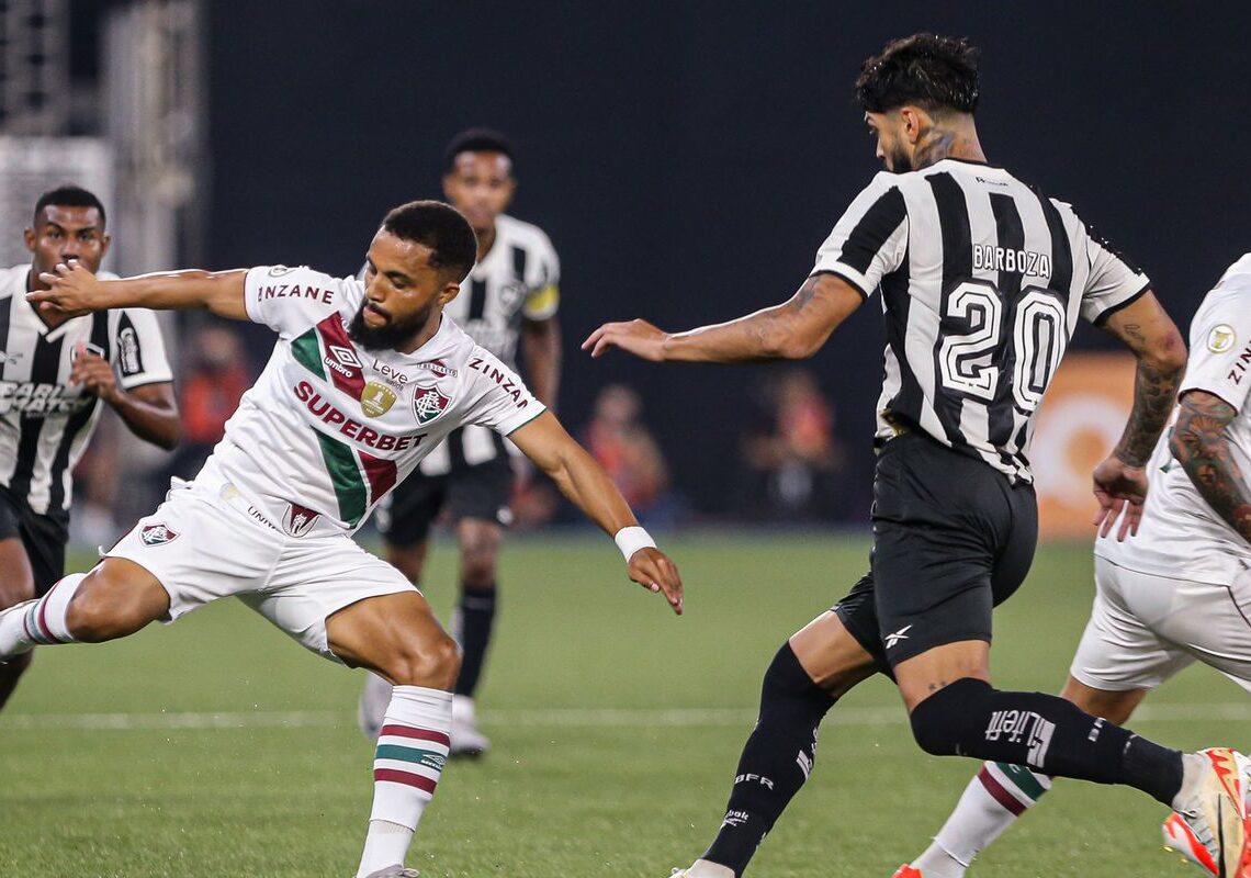Brasileirão: Nacional transmite duelo entre Fluminense e Botafogo hoje