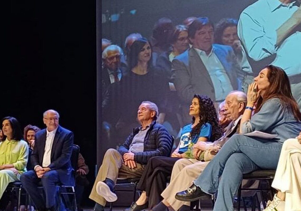 Ato em SP condena anistia e defende democracia e soberania nacional